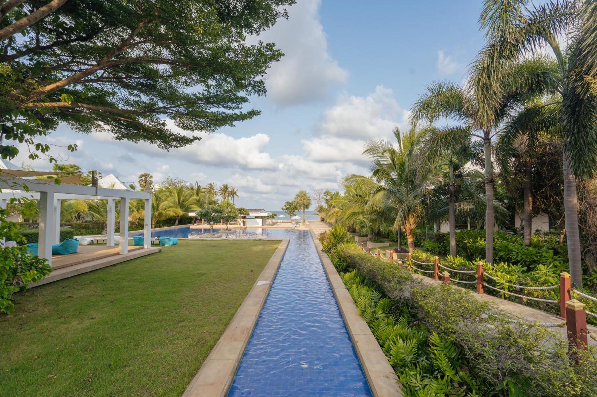 Sirarun Resort Ban Krut  Exterior foto