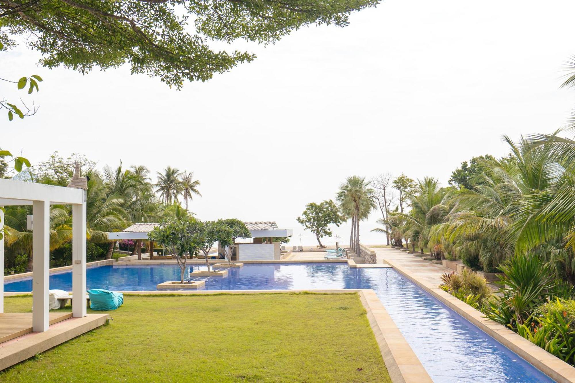 Sirarun Resort Ban Krut  Exterior foto